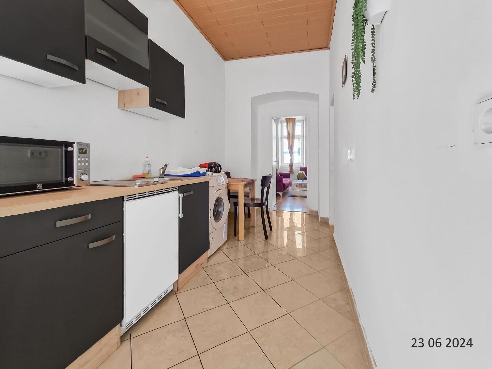 Four-bedroom, Four King-size Comfort * Wien